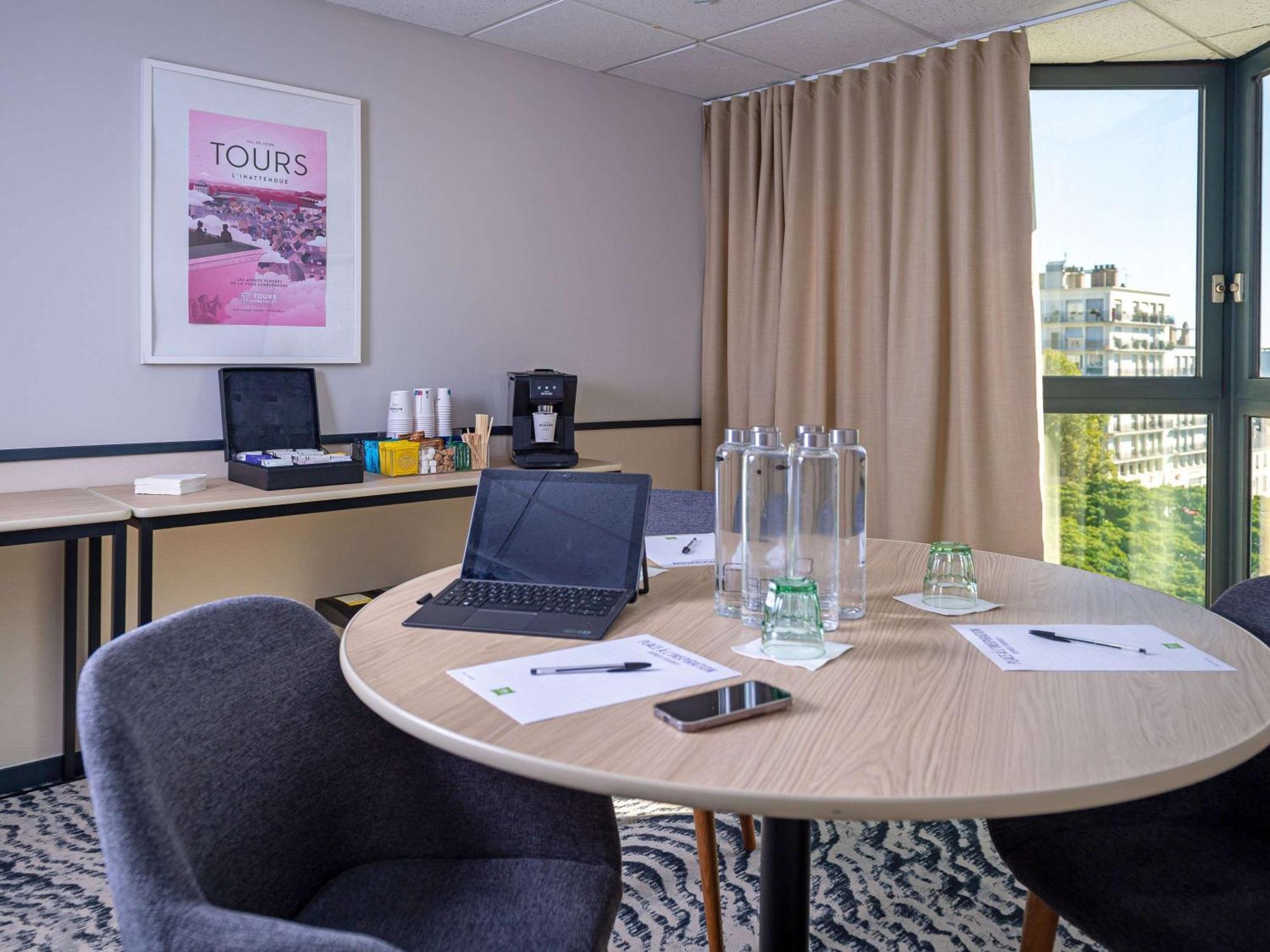Ibis Styles Tours Centre Otel Dış mekan fotoğraf